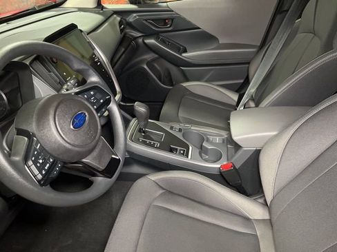 Used 2025 Subaru Crosstrek 2.0i Premium image 24