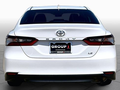 Used 2024 Toyota Camry LE FWD image 4