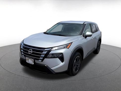 Used 2025 Nissan Rogue SV FWD image 7