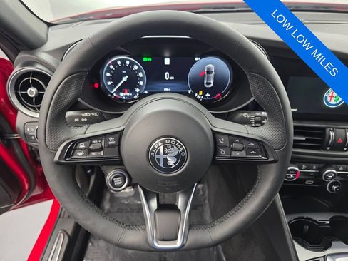 Used 2026 Alfa Romeo Giulia w/ Driving Assist Package RWD image 17