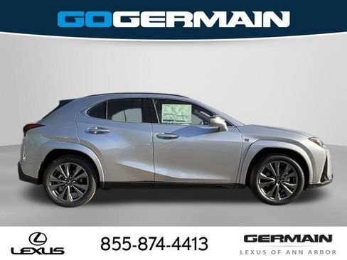 New 2026 Lexus UX 300h AWD image 9