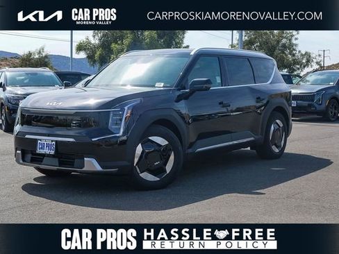 New 2026 Kia EV9 Wind image 1