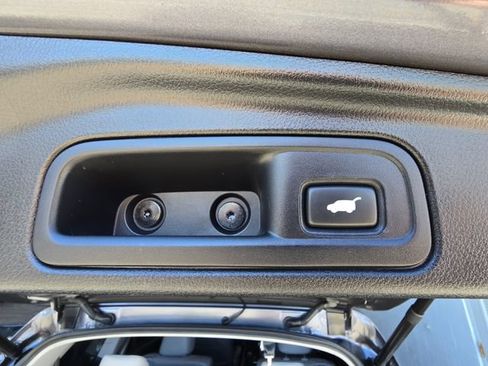 Used 2017 Honda Pilot Elite image 30