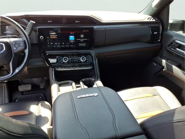 Used 2024 GMC Sierra 2500 AT4 w/ AT4 Premium Plus Package AWD/4WD image 15