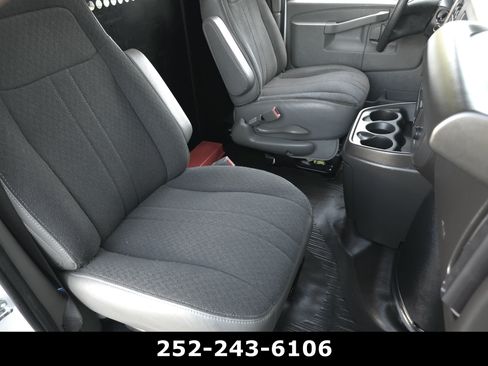 Used 2025 Chevrolet Express 2500 w/ Driver Convenience Package RWD image 28