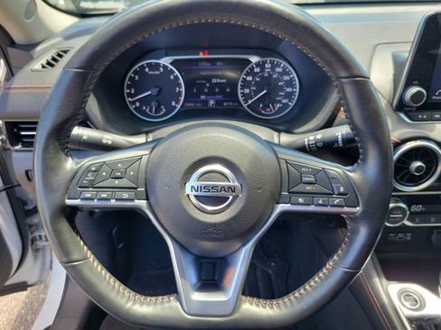 Used 2021 Nissan Sentra SR w/ SR Premium Package image 23