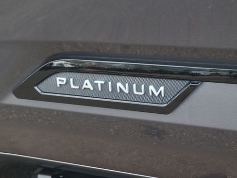 Used 2023 Toyota Tundra Platinum AWD/4WD image 15
