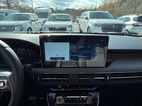 New 2026 Lincoln Corsair Grand Touring image 17