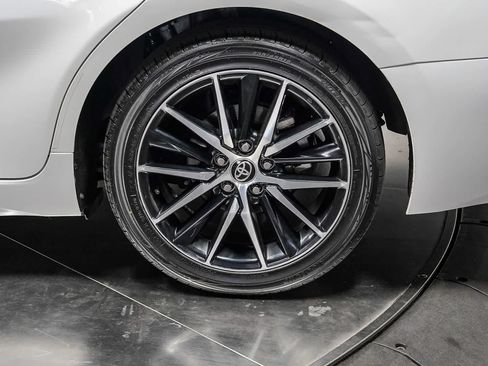 Certified 2022 Toyota Camry SE FWD image 11