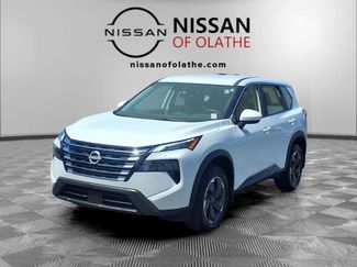 Used 2026 Nissan Rogue SV w/ Cold Weather Package FWD video 1