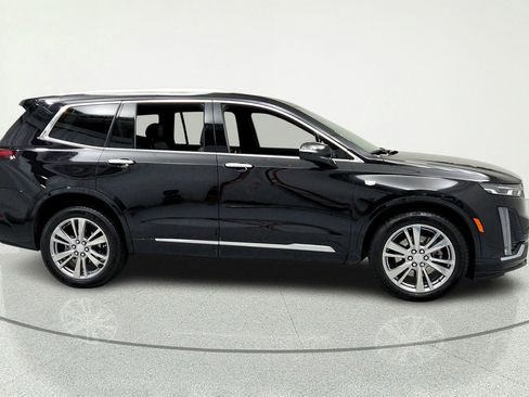 Certified 2023 Cadillac XT6 Premium Luxury w/ LPO, Floor Liner Package AWD/4WD image 6