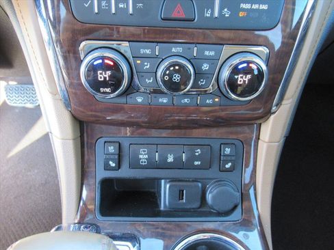 Used 2017 Buick Enclave Premium image 20