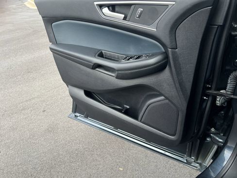 Certified 2022 Ford Edge SEL w/ Sport Appearance Package image 19