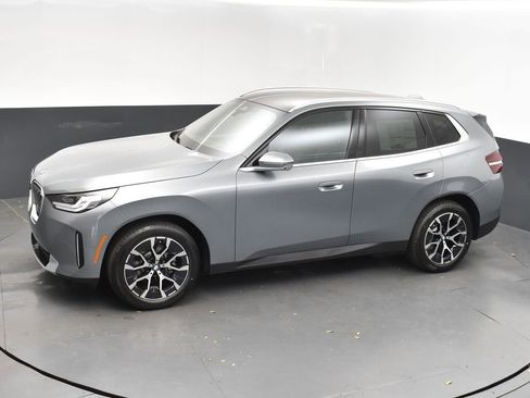 Certified 2025 BMW X3 xDrive30i w/ Premium Package image 31