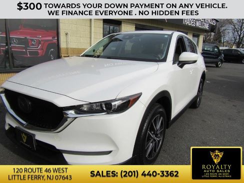 Used 2018 MAZDA CX-5 Touring w/ Preferred Equipment Package image 13