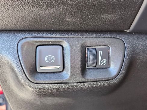 Used 2023 GMC Acadia SLE w/ Driver Convenience Package FWD image 30