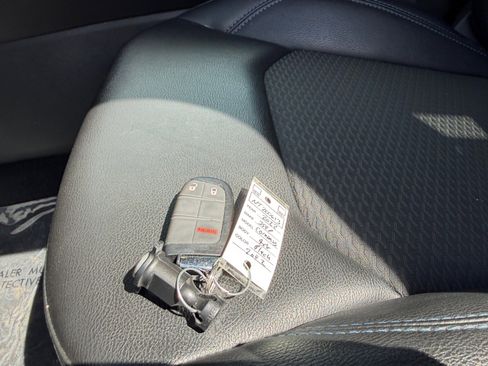 Used 2022 Jeep Compass Latitude AWD/4WD image 30