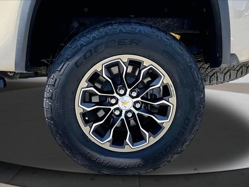 Used 2021 Chevrolet Colorado ZR2 AWD/4WD image 33