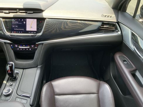 Used 2021 Cadillac XT6 Premium Luxury AWD/4WD image 68