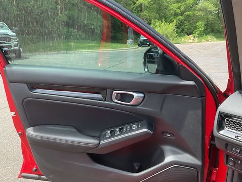 Used 2024 Honda Civic Touring image 18