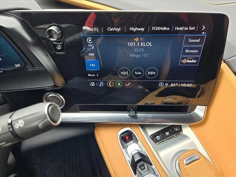 Certified 2021 Chevrolet Corvette Stingray Preferred Cpe w/ Z51 Performance Package image 14