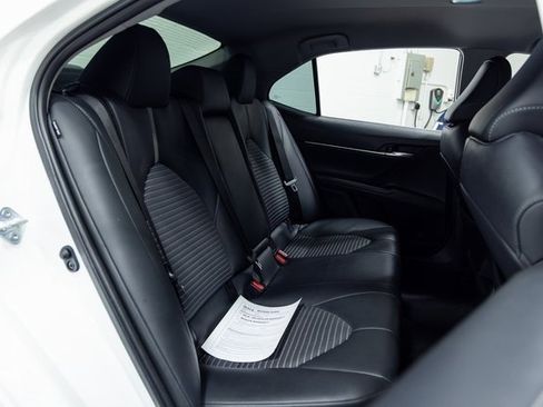 Used 2023 Toyota Camry SE image 24