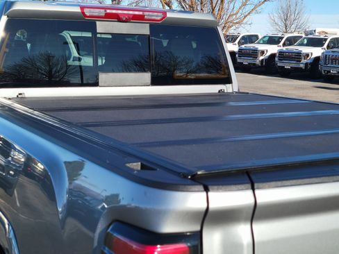 Used 2025 GMC Sierra 3500 AT4 w/ AT4 Premium Plus Package image 15