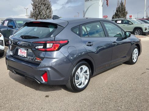 Used 2025 Subaru Impreza 2.0i image 3