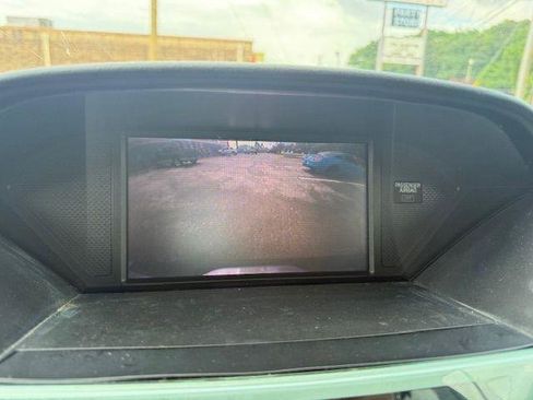 Used 2010 Honda Pilot Touring image 11