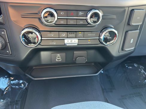 Used 2025 Ford F150 XLT w/ Equipment Group 301A Standard AWD/4WD image 22