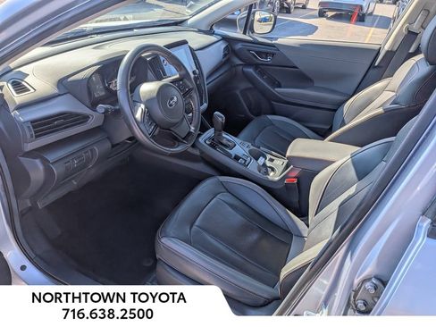 Used 2024 Subaru Crosstrek 2.5i Limited AWD/4WD image 11
