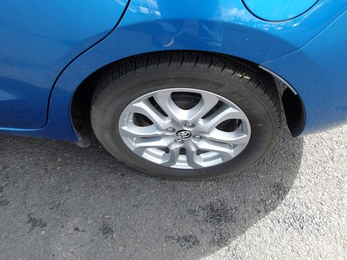 Used 2018 Toyota Yaris iA image 24