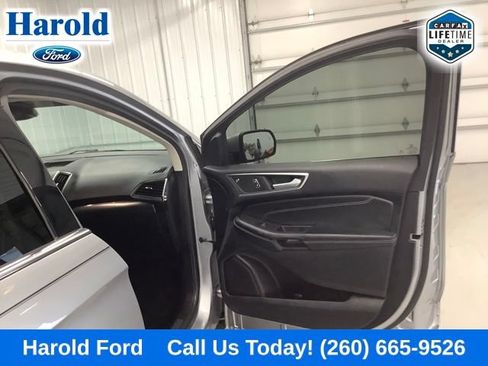 Used 2022 Ford Edge Titanium w/ Equipment Group 301A AWD/4WD image 11