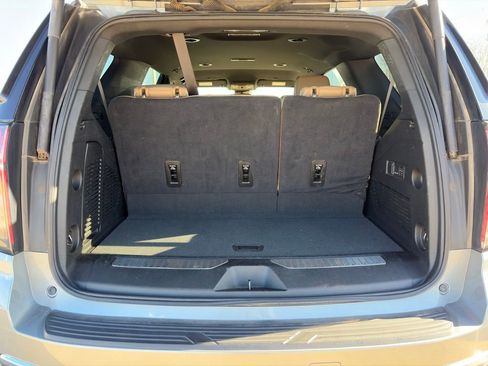 Used 2024 Chevrolet Tahoe Premier image 7