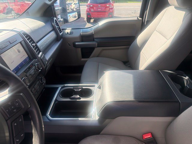 Used 2022 Ford F250 XLT w/ Black Appearance Package AWD/4WD image 17