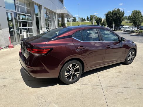 Used 2023 Nissan Sentra SV FWD image 6