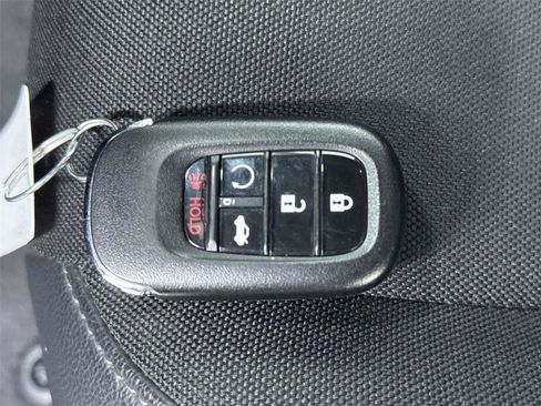 Used 2025 Honda Civic Sport image 31