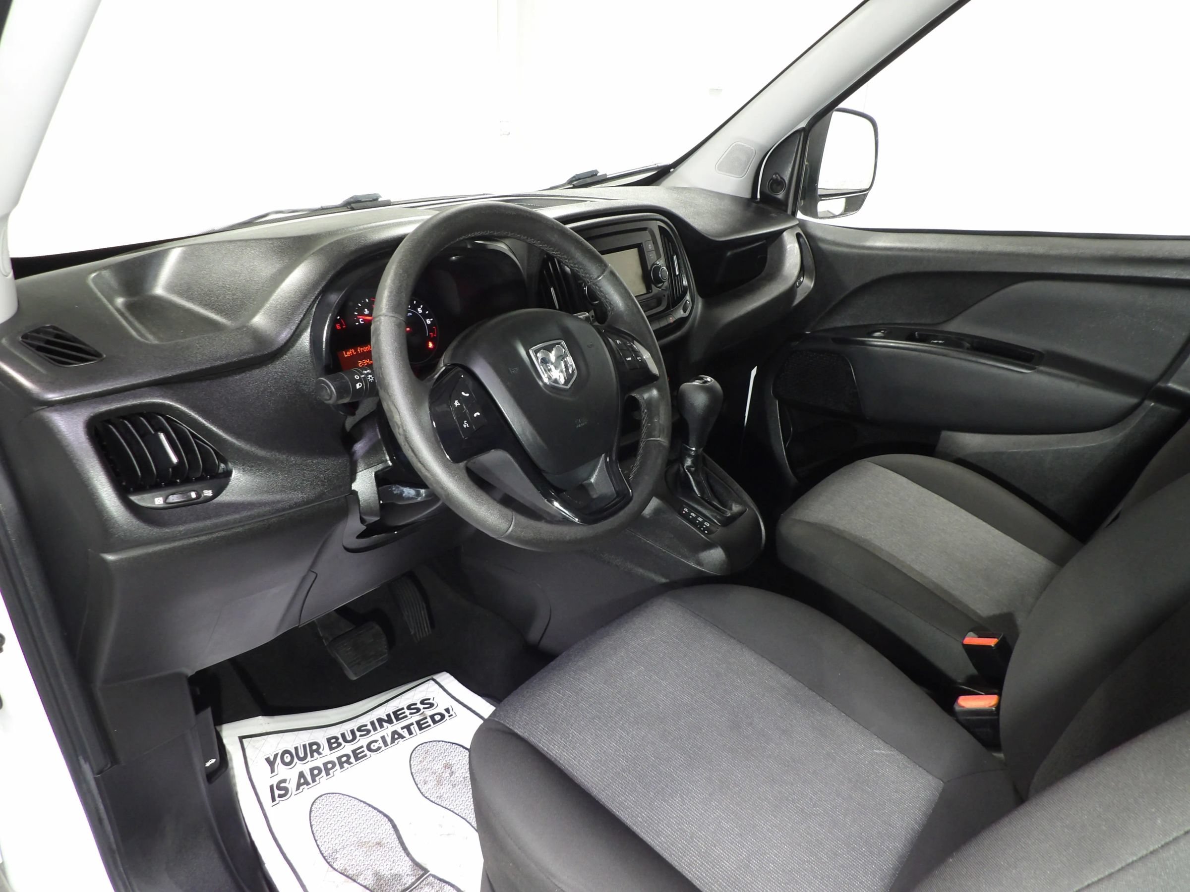 Used 2022 RAM ProMaster City Tradesman FWD image 13