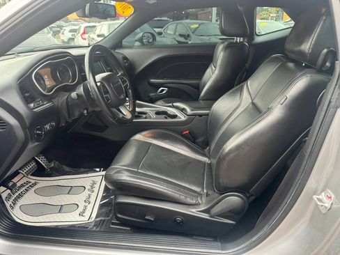 Used 2018 Dodge Challenger GT w/ Driver Convenience Group AWD/4WD image 10