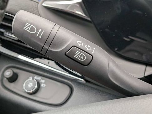 New 2026 Buick Envista Sport Touring FWD image 26