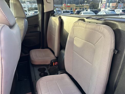 Used 2016 Chevrolet Colorado W/T image 18