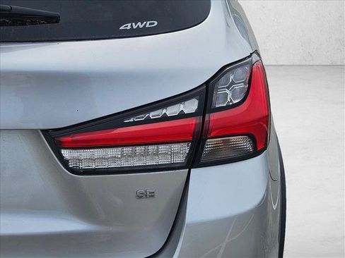 Used 2024 Mitsubishi Outlander Sport AWD image 13
