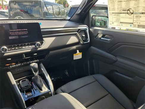 New 2026 GMC Canyon Elevation w/ Convenience Package image 10