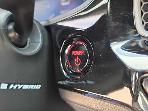 Used 2025 Honda Civic Sport image 27