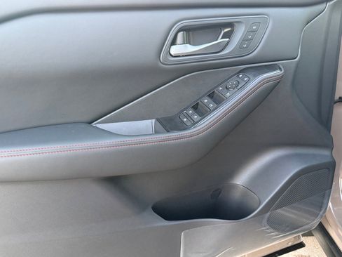 New 2026 Nissan Rogue SV image 21