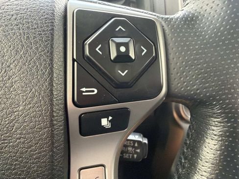 Used 2023 Toyota 4Runner SR5 Premium w/ Moonroof Package RWD image 17
