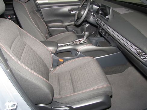 Certified 2023 Honda HR-V Sport image 18