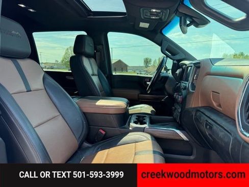 Used 2023 Chevrolet Silverado 2500 High Country w/ Safety Package II image 11