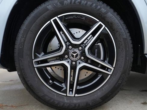 Certified 2025 Mercedes-Benz GLE 350 4MATIC image 11