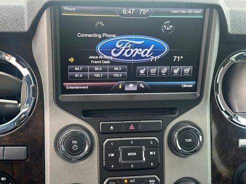 Used 2014 Ford F250 Platinum w/ FX4 Off-Road Package AWD/4WD image 8